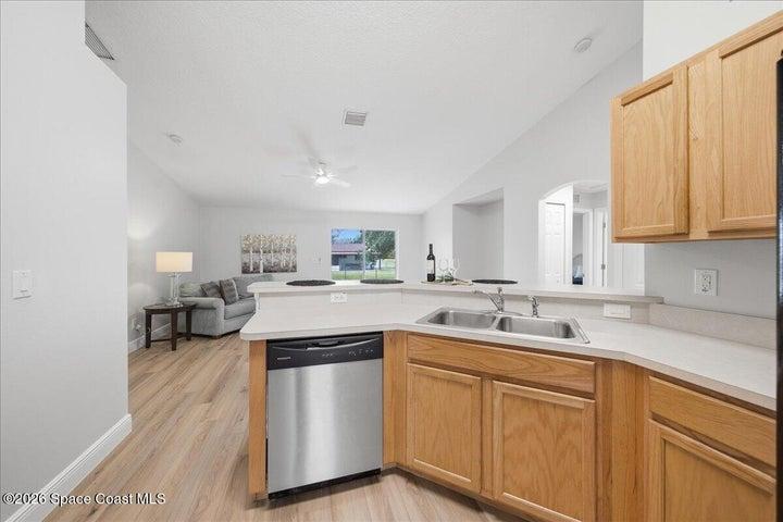 1871 Fallon Boulevard NE, Palm Bay, FL, 32907 photo 4