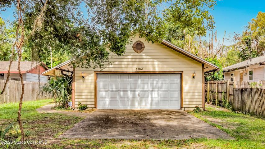 7104 Bledsoe Avenue, Orlando, FL, 32810 photo 4