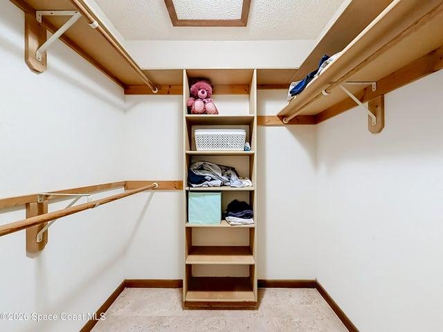 Primary Closet 2
