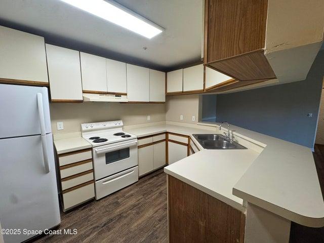 7667 N Wickham Road 1515, Melbourne, FL, 32940 photo 8