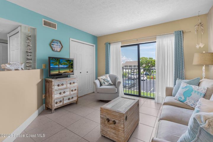 3209 S Lakeview Circle 8202, Fort Pierce, FL, 34949 photo 9