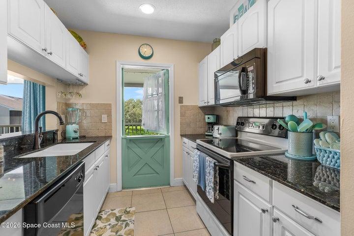 3209 S Lakeview Circle 8202, Fort Pierce, FL, 34949 photo 11