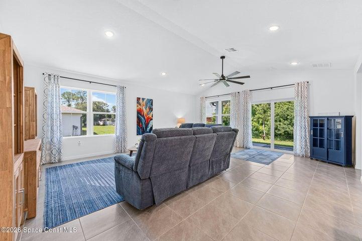 830 Eldron Boulevard SE, Palm Bay, FL, 32909 photo 6