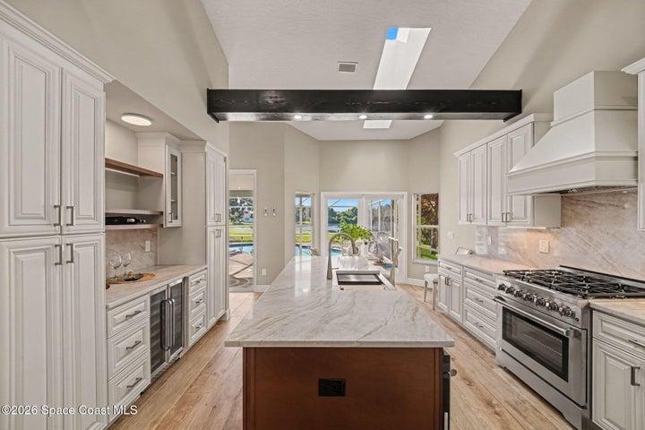 804 Spanish Cove Drive NW, Melbourne, FL, 32940 photo 8
