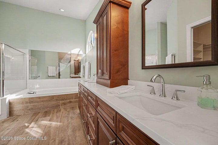 804 Spanish Cove Drive NW, Melbourne, FL, 32940 photo 12