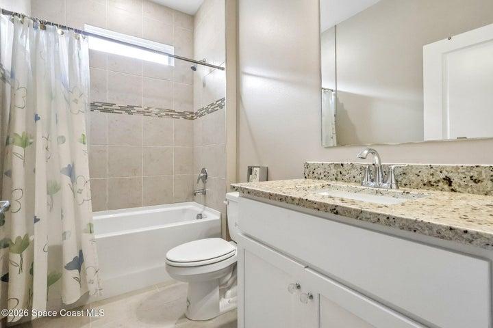 2nd guest bath