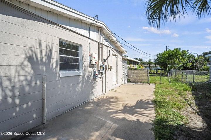 209 Prince Avenue, Melbourne, FL, 32901 photo 3