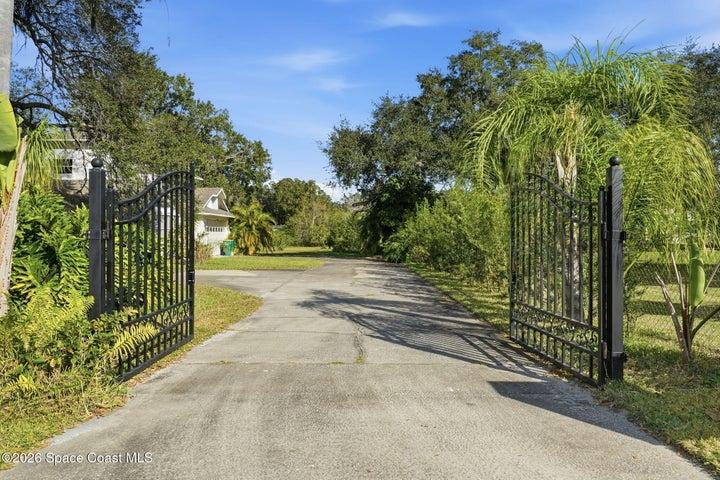 1225 War Eagle Boulevard, Titusville, FL, 32796 photo 4