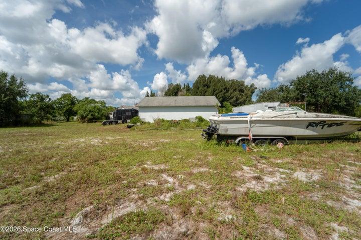 6715 Whispering Pines Lane, Grant, FL, 32949 photo 16
