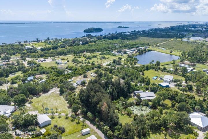 6715 Whispering Pines Lane, Grant, FL, 32949 photo 35