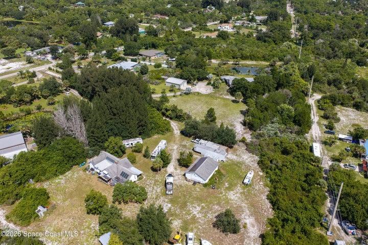 6715 Whispering Pines Lane, Grant, FL, 32949 photo 38