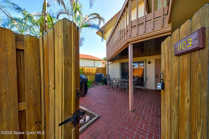 200 S Banana River Boulevard 1103, Cocoa Beach, FL, 32931 photo 2