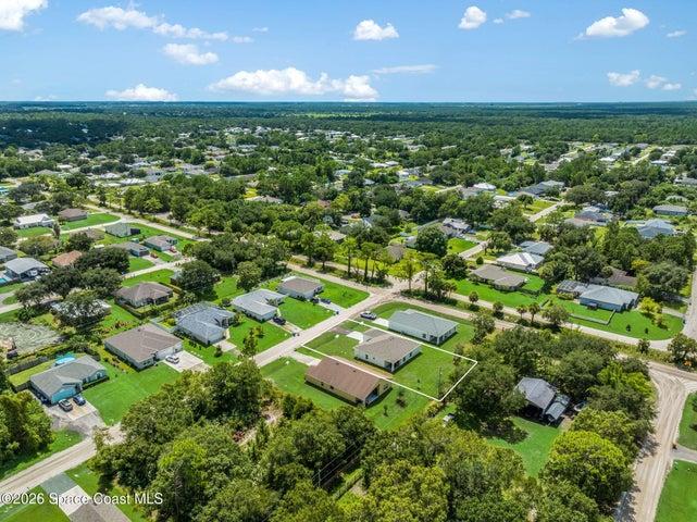 8125 104th Avenue, Vero Beach, FL, 32967 photo 43