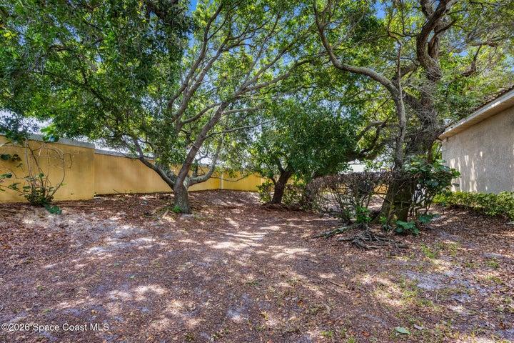 121 Seminole Lane, Cocoa Beach, FL, 32931 photo 31