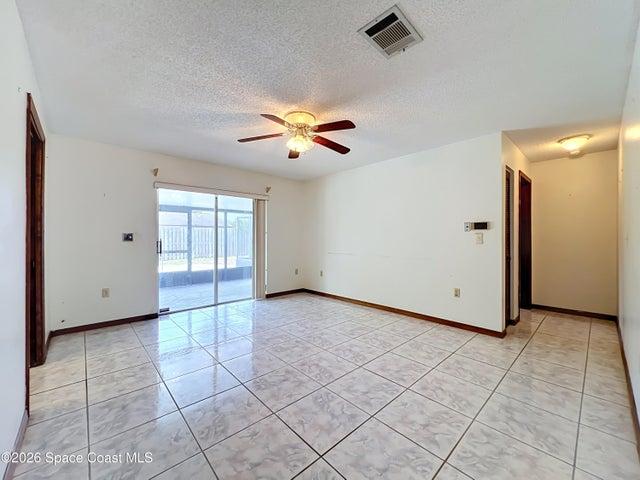 2983 W Ontario Circle W, Melbourne, FL, 32935 photo 13