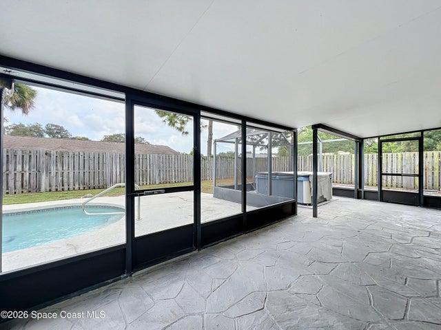 2983 W Ontario Circle W, Melbourne, FL, 32935 photo 28