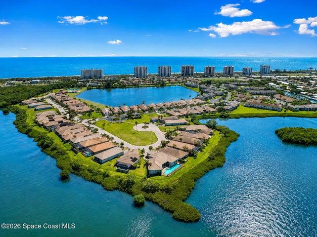 3209 S Lakeview Circle 8105, Fort Pierce, FL, 34949 photo 2