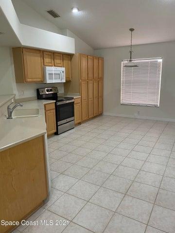 2615 Kendrick Court, Indian Harbour Beach, FL, 32937 photo 4