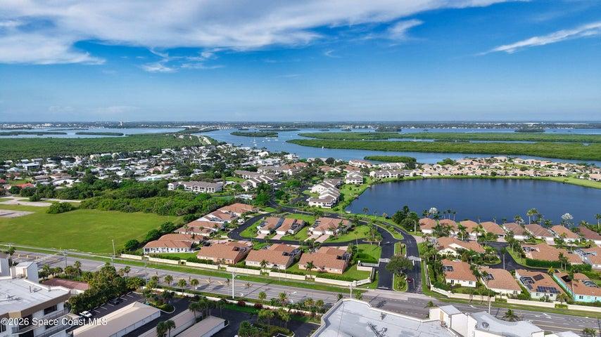 3209 S Lakeview Circle 8105, Fort Pierce, FL, 34949 photo 4
