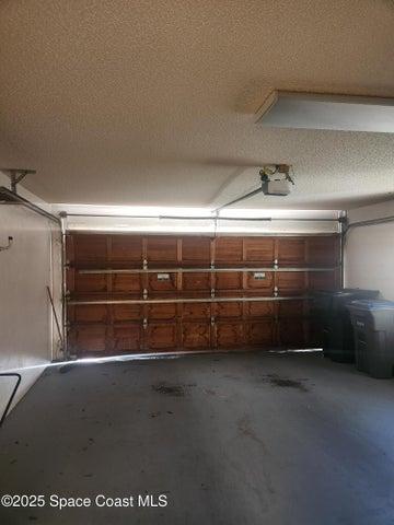 DOUBLE PLUS GARAGE