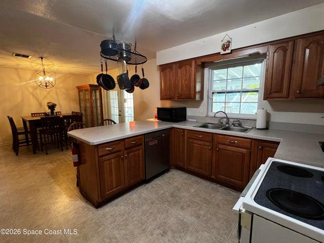 1705 S Lilac Circle, Titusville, FL, 32796 photo 14