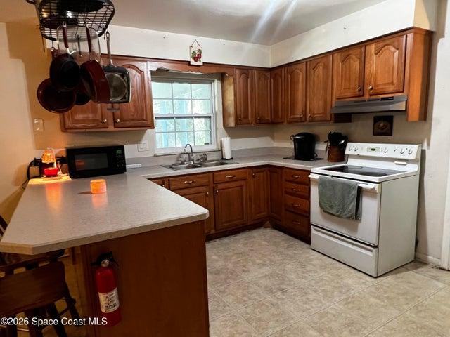 1705 S Lilac Circle, Titusville, FL, 32796 photo 16