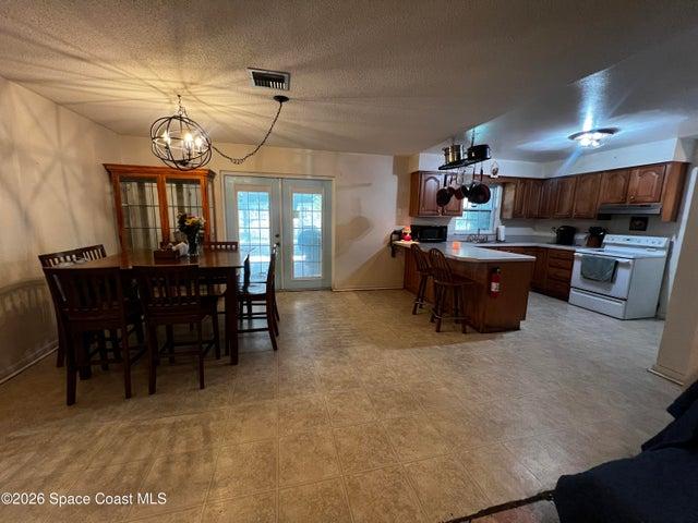 1705 S Lilac Circle, Titusville, FL, 32796 photo 13