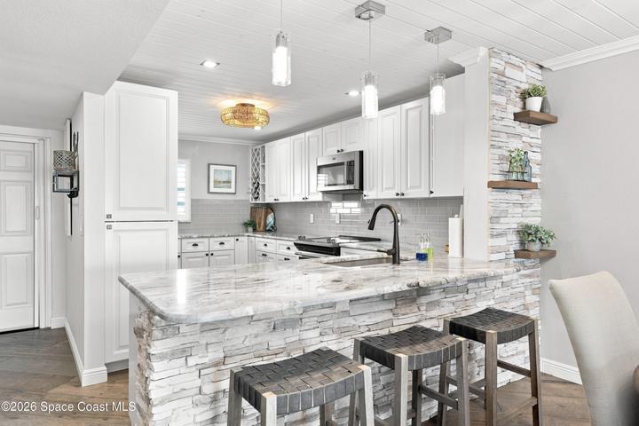 2815 S Atlantic Avenue 605, Cocoa Beach, FL, 32931 photo 6