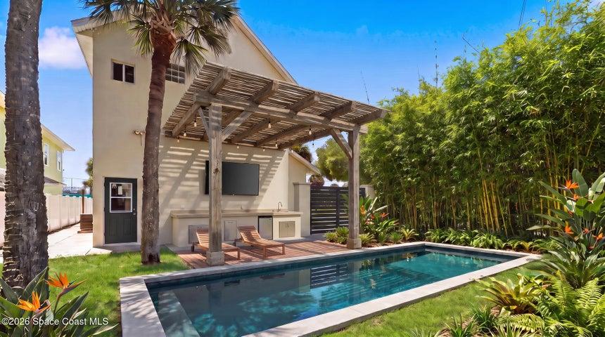 318 Harding Avenue, Cocoa Beach, FL, 32931 photo 9