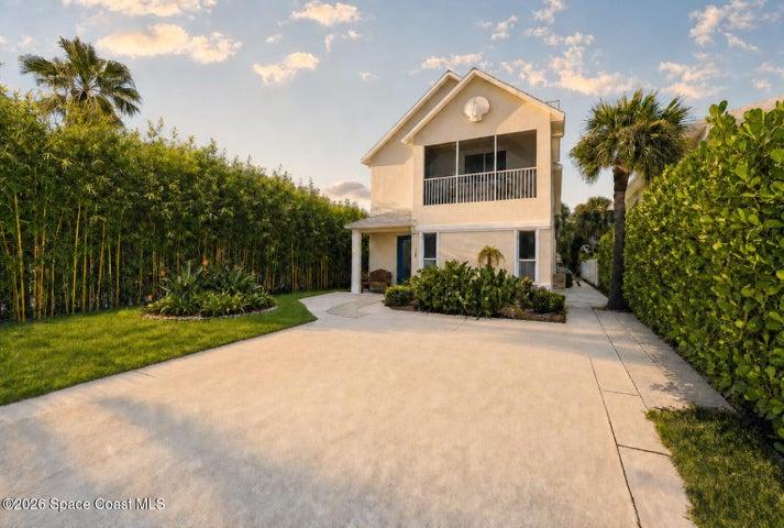 318 Harding Avenue, Cocoa Beach, FL, 32931 photo 4