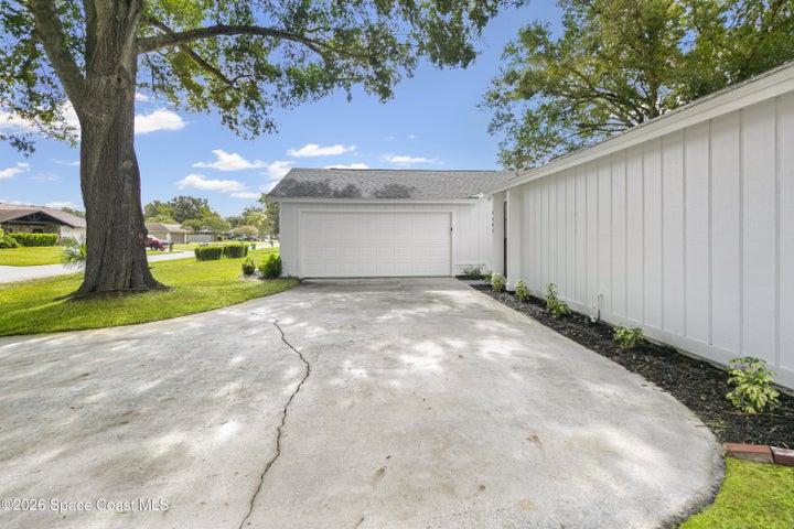 4685 Longbow Drive, Titusville, FL, 32796 photo 3