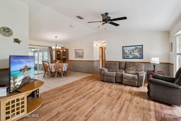 795 Simon Street SE, Palm Bay, FL, 32909 photo 4