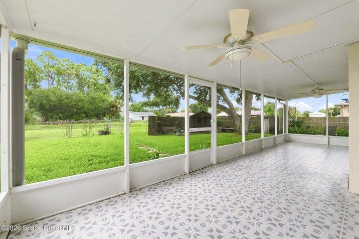 Outdoor Lanai