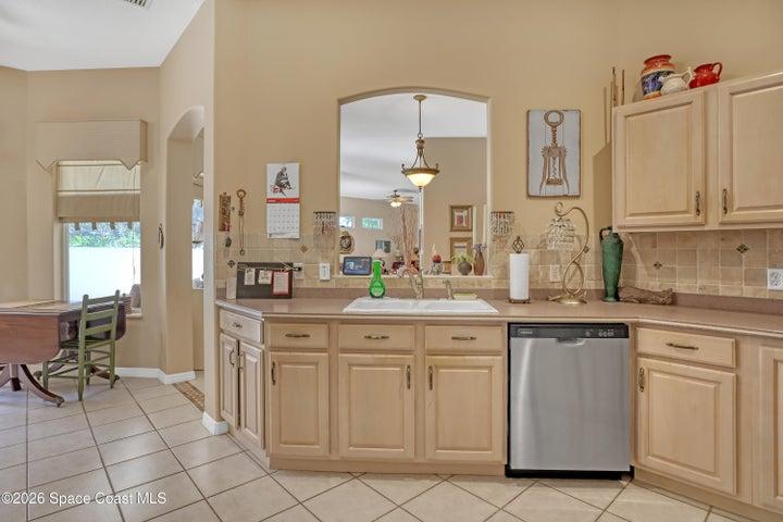 394 Carmel Drive, Melbourne, FL, 32940 photo 25