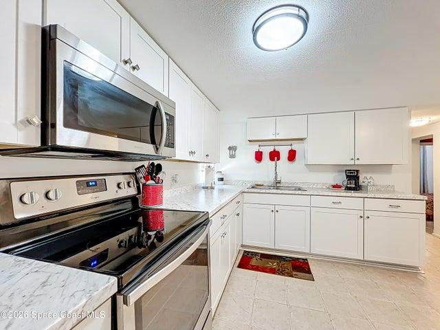 1338 Saint Nicholas Avenue, Christmas, FL, 32709 photo 5