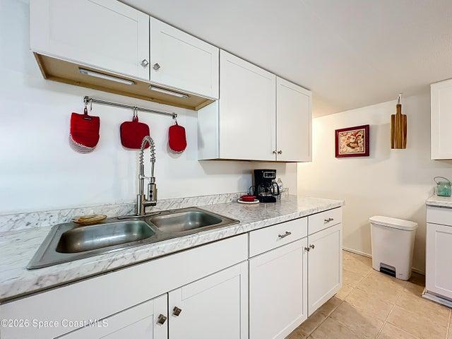 1338 Saint Nicholas Avenue, Christmas, FL, 32709 photo 6