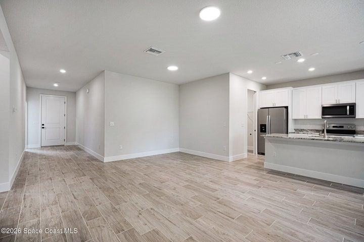 879 Wisham Street SW, Palm Bay, FL, 32908 photo 4