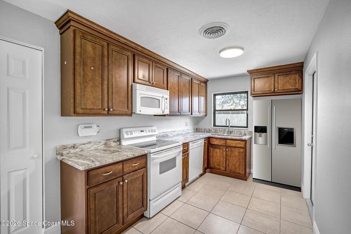1725 Bryn Mawr Drive, Titusville, FL, 32796 photo 9