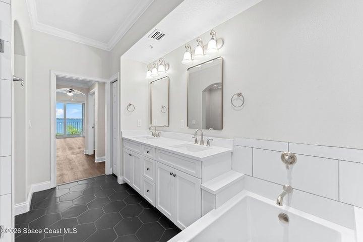 4007 N Harbor City Boulevard 402, Melbourne, FL, 32935 photo 27