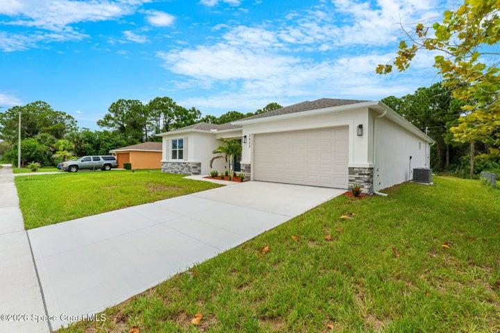 2623 Jupiter Boulevard SW, Palm Bay, FL, 32908 photo 2
