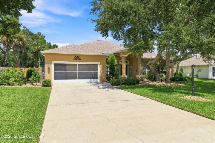 720 Spring Oak Drive, Melbourne