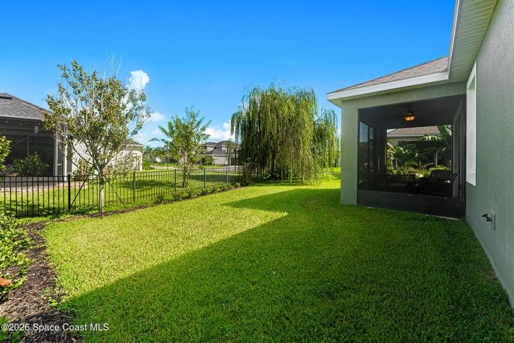 Spacious backyard perfect for relaxing or entertaining