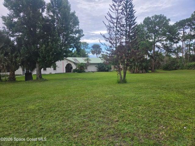 6870 Crepe Myrtle Drive, Grant, FL, 32949 photo 26