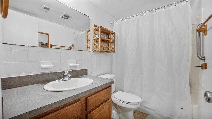 190 E Olmstead Drive A4, Titusville, FL, 32780 photo 16