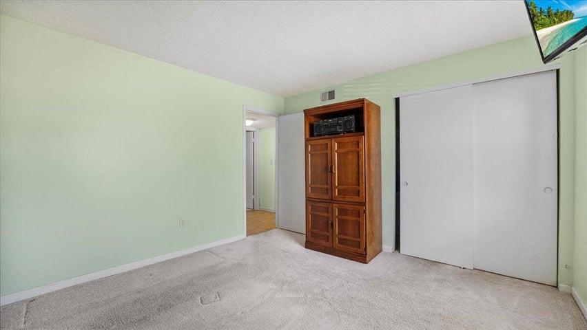 190 E Olmstead Drive A4, Titusville, FL, 32780 photo 18