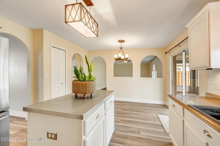 2250 Spring Creek Circle NE, Palm Bay, FL, 32905 photo 11