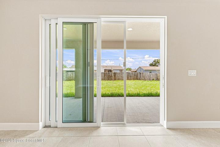Oversized patio door in the great room.
