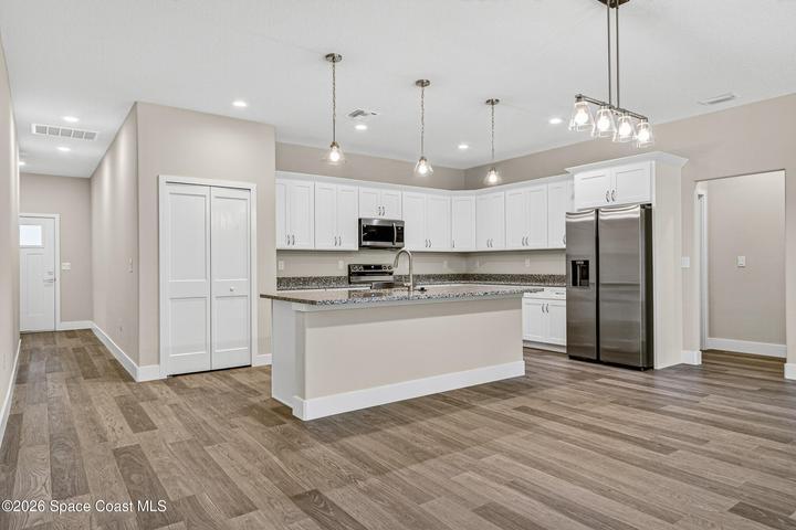 815 Walden Boulevard SE, Palm Bay, FL, 32909 photo 3