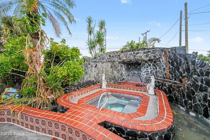 Hot Tub