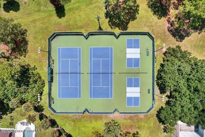 AMMENTIES/ TENNIS & PICKLE BALL